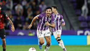 18/10: Football Predictions: Deportivo Alavés vs  Real Valladolid in LaLiga plus other tips